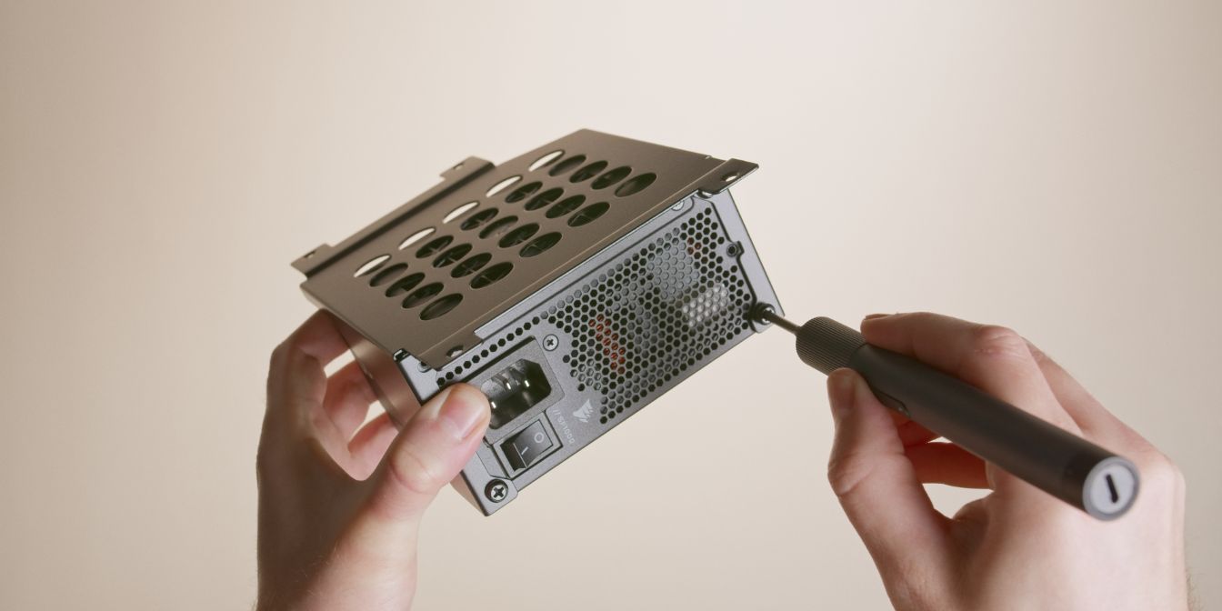 A4-H2O PSU cage installation