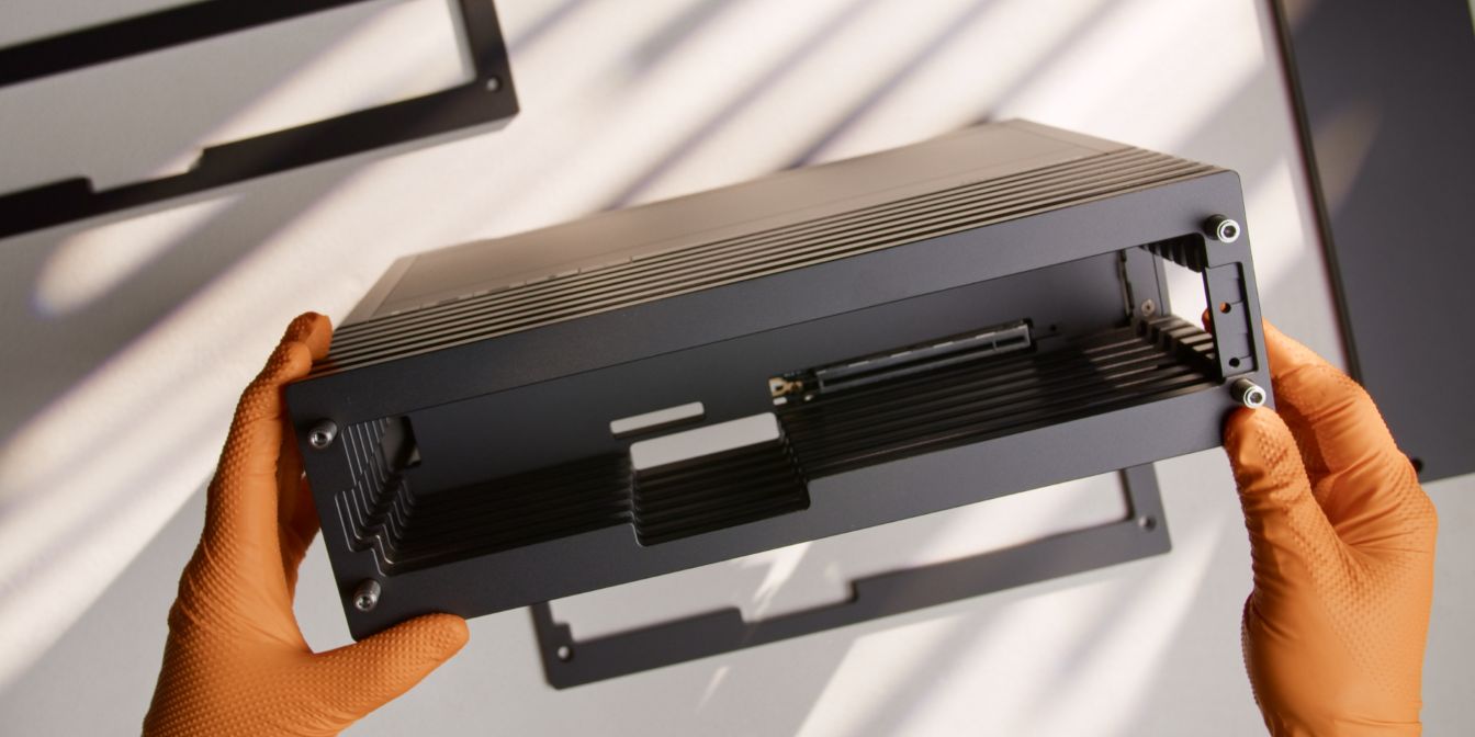 XiKii FF10 PCIe Plate